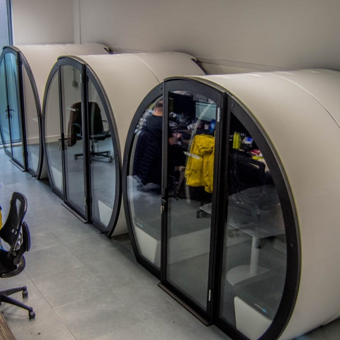 4 Person Fully Enclosed Indoor Meeting Pod - My Zen Space